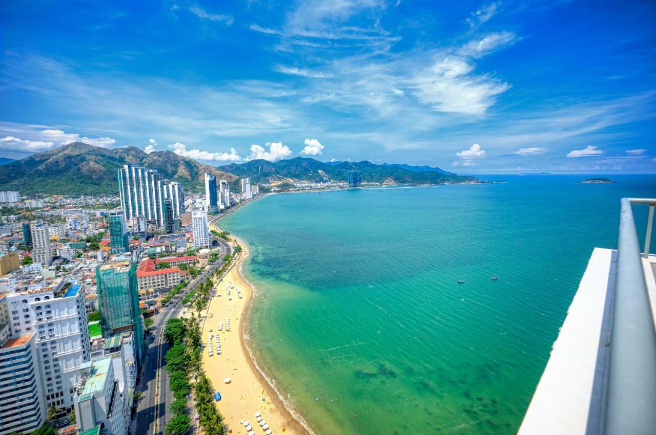 Sunrise Hon Chong Ocean View Apartment Nha Trang Exterior photo