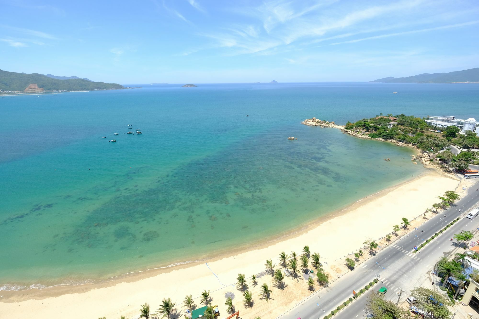 Sunrise Hon Chong Ocean View Apartment Nha Trang Exterior photo