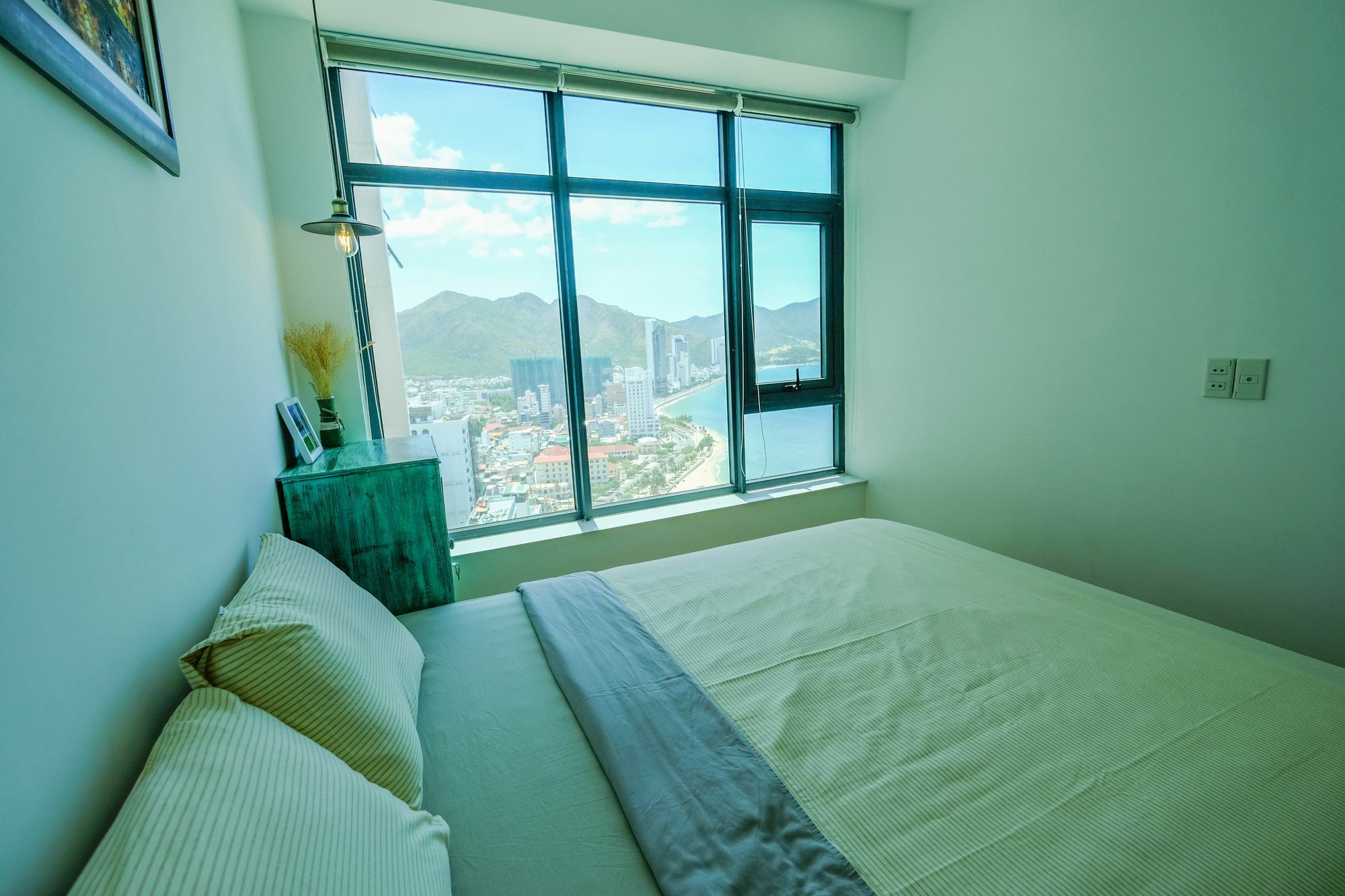 Sunrise Hon Chong Ocean View Apartment Nha Trang Exterior photo